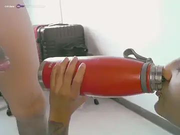 Stripchat Watch Live Sex Cams of Strong1couple