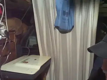 Stripchat Live Porn of nonnomaturobisex