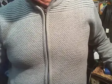 Stripchat Live Sex of nonnomaturobisex