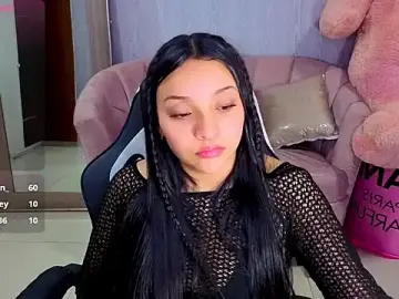 Stripchat Free Porn Cam of lia_harper_t
