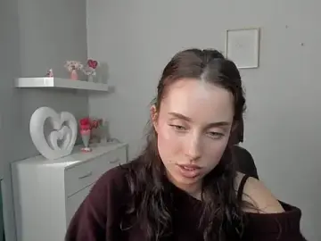 Stripchat Live Sex of AdeleSolo