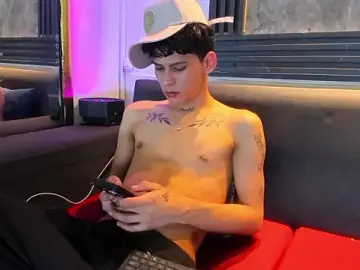Stripchat Private Sex Chat of Brianhot0F