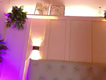 Stripchat Free Porn Cam of Daiisy_kiss