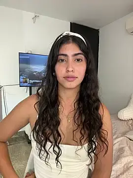 Stripchat Live Sex Cam of Gaby_zahir_