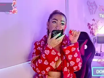 Stripchat Adult Video Chat of EvelinaGrey