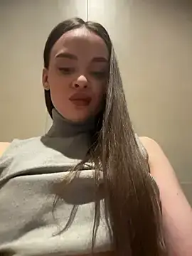 Stripchat Live Sex Cam of KristiRich