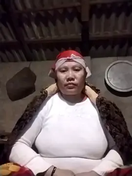 Stripchat Best Webcam of Linhcutex