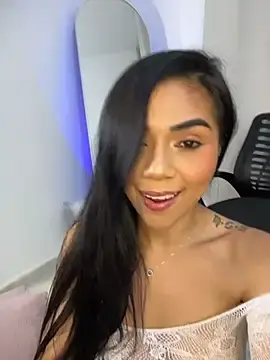 Stripchat Free Live Porn of MauraGrayy