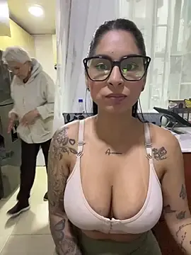 Stripchat Live Sex of charlotte_stevenss_