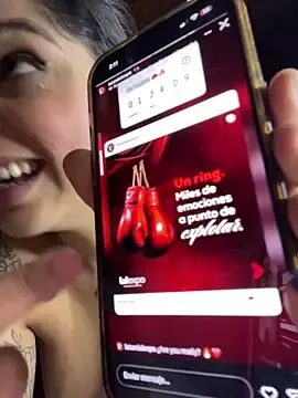 Stripchat Watch Live Sex Cams of charlotte_stevenss_