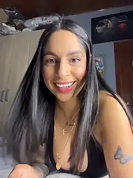 Stripchat Best live sex cam show of charlotte_stevenss_
