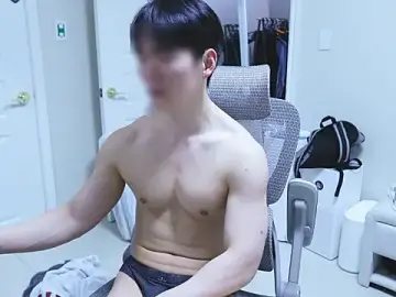 Stripchat Live Sex of koreanboy2341