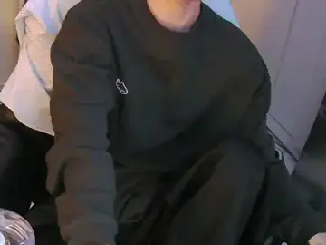 Stripchat Free Live Porn of Ray175oo