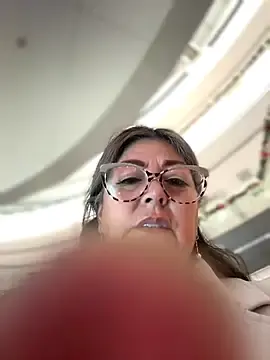 Stripchat Best Webcam of emma_tour