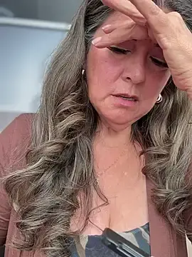 Stripchat Live Porn of emma_tour