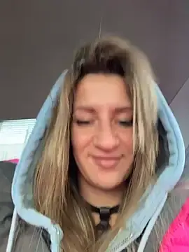 Stripchat Sex Cam of EvvaMur