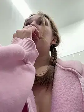 Stripchat Adult Webcams of FroggyAnna