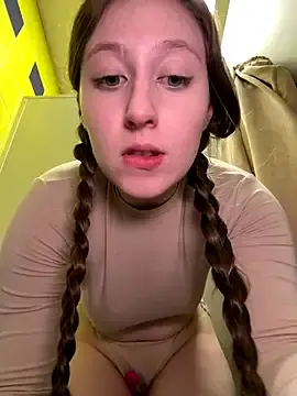 Stripchat Free Live Porn of FroggyAnna