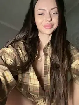 Stripchat Sex Cam of PrincessaHill_