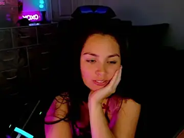 Stripchat Free Porn Cam of sweetsariaah