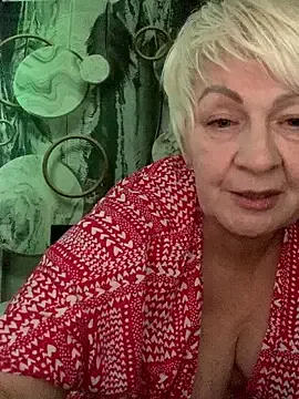 Stripchat Best live sex cam show of Laura_Millf