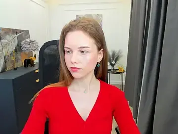 Stripchat Live Sex Cam of MileyWings