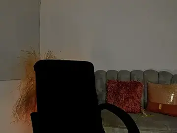 Stripchat Best live sex cam show of Kamilamonroe