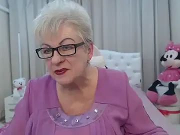 Stripchat Sex Cam of KayleSmoll