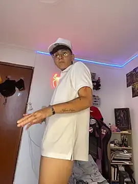 Stripchat Sex Chat of MIKEFONSE-