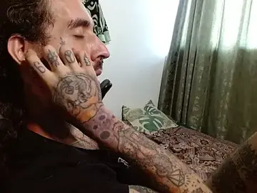 Stripchat Adult Webcams of harry_reems1