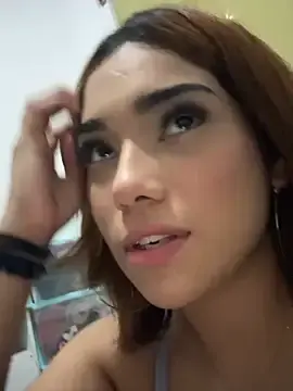 Stripchat Adult Video Chat of pao_fresita4