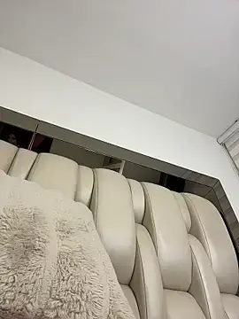 Stripchat Nude Webcam of ALISSON_FOXXX1