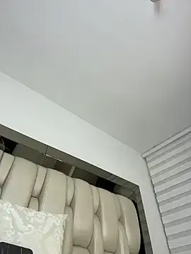 Stripchat Free Live Porn of ALISSON_FOXXX1
