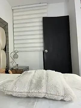 Stripchat Sex Chat of ALISSON_FOXXX1