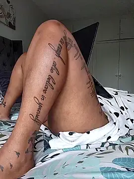 Stripchat Sex Cam of Drippincaty