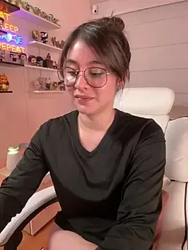 Stripchat Live Porn of Sharon_07