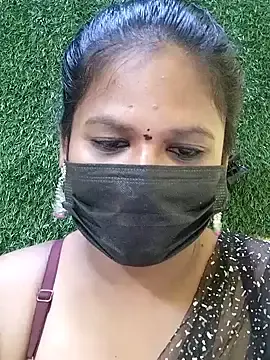 Stripchat Sex Cam of Tamil_Ramya_