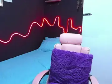 Stripchat Sex Cam of Dark_Valentino_