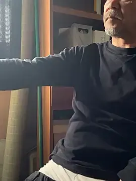 Stripchat Watch Live Sex Cams of Ryo-j