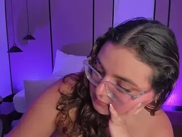 Stripchat Nude Webcam of lilly_ass_