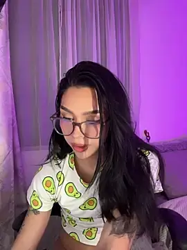 Stripchat Watch Live Sex Cams of Samantha_Bernardo