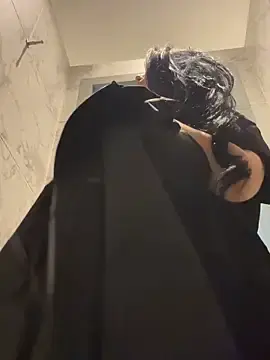 Stripchat Watch Live Sex Cams of Tisha_Busty