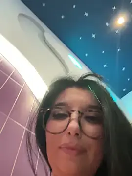 Stripchat Free Porn Cam of Tisha_Busty