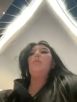 Stripchat Watch Live Sex Cams of Tisha_Busty