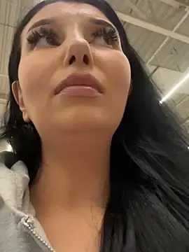 Stripchat Adult Webcam of Tisha_Busty