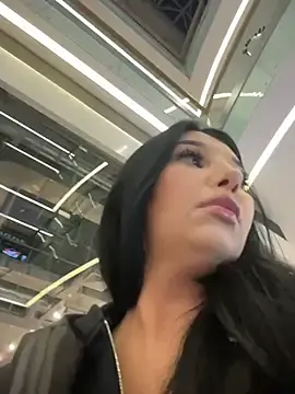 Stripchat Sex Cam of Tisha_Busty