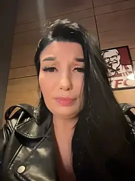 Stripchat Watch Live Sex Cams of Tisha_Busty