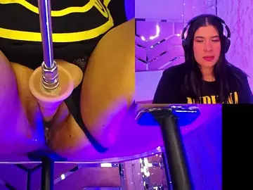 Stripchat Nude Webcam of DaphneContry