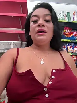 Stripchat Sex Cam of Indira_Nahali1