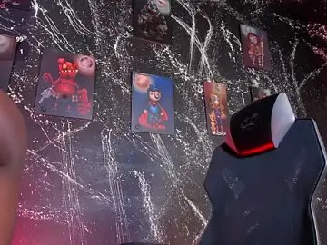 Stripchat Sex Cam of JacksonMuller_